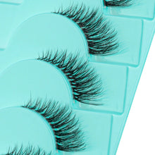 Load image into Gallery viewer, New Half Eyelashes 3D Cat Eye Lashes Clear Stem False Lashes