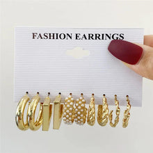 Load image into Gallery viewer, Gold Butterfly & Heart Dangle Earrings Set – Acrylic Drop Jewelry for Women
