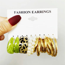Load image into Gallery viewer, Gold Butterfly & Heart Dangle Earrings Set – Acrylic Drop Jewelry for Women