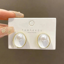 Load image into Gallery viewer, White Flower & Butterfly Dangle Earrings – Acrylic Pearl Heart Jewelry