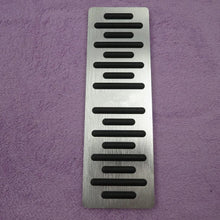 Load image into Gallery viewer, DEE Car Accessories Gas Brake Foot Rest Fuel Pedals pad For AUDI S4 RS4 A5 S5 RS5 8T A6 4G S6 (C7) Q5 S5 RS5 A7 S7 SQ5 8R 2009 +