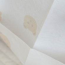 Load image into Gallery viewer, 50-Pack Disposable Bibs for Babies Aged 6 Months to 2 Years Cartoon Bear Feeding Bib for Boy Girl Non-woven Drool Towel