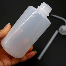 Load image into Gallery viewer, 250ML Science Textbook Office Laboratory Vegetable Oil Dispenser Sauce Washing and Cleaning Plastic Bottle
