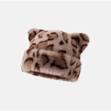 Load image into Gallery viewer, Leopard print plush teddy bear hat for women, sweet and cute, thick and warm, retro and versatile, hooded beanie.