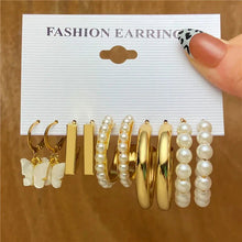 Load image into Gallery viewer, Gold Butterfly & Heart Dangle Earrings Set – Acrylic Drop Jewelry for Women
