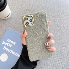 Load image into Gallery viewer, Fashion Lady Gift Case For Iphone Xs Max Xr X 11 Pro Max Se Furry Fluffy Warm Cover For Iphone 6 7 8 Plus Soft Phone Case Flexible Silicon Soft Fluffy Furry Shockproof Protective Phone Case For Iphone