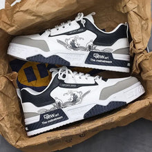 Load image into Gallery viewer, Men's Summer Casual Running Shoes Designer Luxury Leather Men Sneakers Outdoor Light Hiking Shoes for Men Vulcanize Sport Shoes