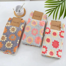 Load image into Gallery viewer, 4PCS Kitchen Cleaning Cloths – Soft Absorbent Coral Fleece Dish Towels
