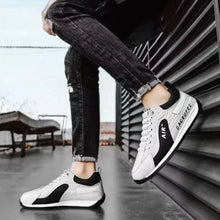 Load image into Gallery viewer, Men Running Shoes Outdoor Sport Sneakers Man Vulcanized Shoes Flat Casual Sneakers for Men Shoes 2025 New Brand Footwear