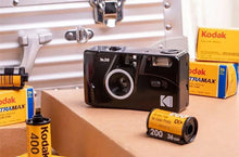 Load image into Gallery viewer, Original Kodak Film 35mm Camera with Flash Wind and Rewind Non-Disposable Retro Roll Cameras M35 M38 Manual Reusable Mini Gift