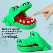 Load image into Gallery viewer, New Family Toys Crocodile Teeth Toys Alligator Family Party Toy Interactive Mini Biting Finger Game Non‑Toxic for Family Games