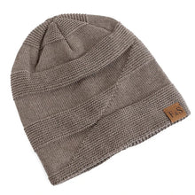Load image into Gallery viewer, New Unisex Slouchy Winter Hats Add Fur Lined Men And Women Warm Beanie Cap Casual Label Decor Winter Knitted Hats