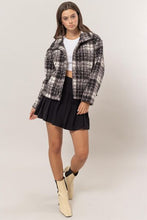 Load image into Gallery viewer, Timeless Plaid Collared Neck Bouclé Jacket with Pockets Elegant Retro Outerwear Women Jacket