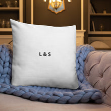 Load image into Gallery viewer, Elote Preparado Premium Pillow