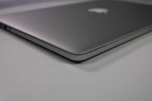 Load image into Gallery viewer, Apple MacBook Pro 15-inch 2013 2.7GHz Core i7 16GB RAM Dual GPU (Wear & Tear Special)