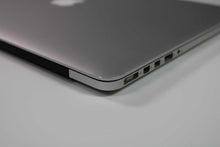 Load image into Gallery viewer, Apple MacBook Pro 15-inch 2013 2.8GHz Core i7 16GB RAM Dual GPU (Wear & Tear Special)