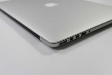 Load image into Gallery viewer, Apple MacBook Pro 15-inch 2014 2.5GHz Core i7 15" 16GB RAM Dual Graphics (Wear & Tear Special)