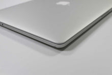 Load image into Gallery viewer, Apple MacBook Pro 15-inch 2014 2.5GHz Core i7 15" 16GB RAM Dual Graphics (Wear & Tear Special)