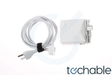 Load image into Gallery viewer, Apple MacBook Pro 15.4-Inch Late 2013 Retina Core 2.3 i7-4850HQ Quad-Core 16GB ME294LLA
