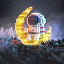 Load image into Gallery viewer, Astronaut Building Blocks LED Glowing Toys