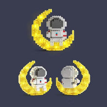 Load image into Gallery viewer, Astronaut Building Blocks LED Glowing Toys