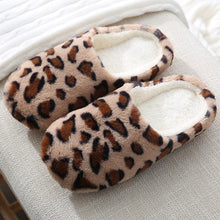 Load image into Gallery viewer, Autumn Winter Home Slippers Women Cotton Floor Shoes Plush Indoor Slippers Women Men Couple Warm House Slippers Slip On Bedroom Slippers With Comfy Fleece Lining