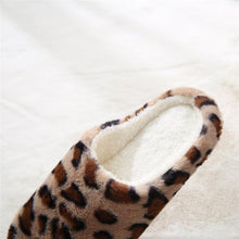 Load image into Gallery viewer, Autumn Winter Home Slippers Women Cotton Floor Shoes Plush Indoor Slippers Women Men Couple Warm House Slippers Slip On Bedroom Slippers With Comfy Fleece Lining