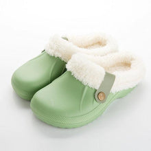 Load image into Gallery viewer, Autumn Winter New Lightweight Home Men's Slippers Non-Slip Warm And Waterproof Plush Cotton Slippers Classic Fur Lined Clog Waterproof Winter House Comfortable Indoor Slippers