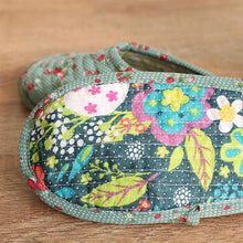 Load image into Gallery viewer, Autumn Winter Women Indoor Slippers Vintage Floral Home Bedroom Slippers Soft Cotton Toe Sole Slippers Women Summer Plaid Slip On House Shoes Non Slip Bedroom Slippers