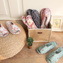 Load image into Gallery viewer, Autumn Winter Women Indoor Slippers Vintage Floral Home Bedroom Slippers Soft Cotton Toe Sole Slippers Women Summer Plaid Slip On House Shoes Non Slip Bedroom Slippers
