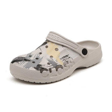 Load image into Gallery viewer, Camouflage Couple Style Men's Summer Hole Shoes Rubber Clogs Garden Shoes Flat Man Non-Slip Outdoor Indoor Slippers Lightweight Hiking Summer Walking Water Beach Shoes