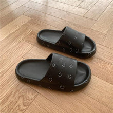 Load image into Gallery viewer, Cartoon Couple Fashion Bear Sandals Non-Slip Thick-Soled Indoor And Outdoor Slippers Men's Flip Flops Athletic Slide Sandals Flat Slip On Sandals For Women Summer Slippers