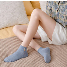 Load image into Gallery viewer, Cartoon Socks Funny Animal Print Kawaii Socks Cute Happy Socks Unisex Crew Socks Cotton Socks Running Walking Climbing Warm Socks For Men And Women