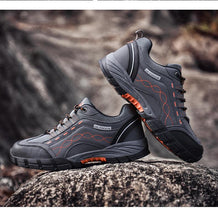 Load image into Gallery viewer, Casual Mens Outdoor Shoes Flat Durable Shoes Autumn Winter Classic Leather Sport Footwear Low Cut Boots Leather Walking Lightweight Breathable Modern Shoes For Walking
