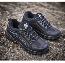 Load image into Gallery viewer, Casual Mens Outdoor Shoes Flat Durable Shoes Autumn Winter Classic Leather Sport Footwear Low Cut Boots Leather Walking Lightweight Breathable Modern Shoes For Walking