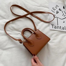 Load image into Gallery viewer, Casual Women's Shoulder Bag Small Handbags And Purses Designer Crossbody Bags For Women Flap Mini