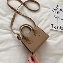 Load image into Gallery viewer, Casual Women's Shoulder Bag Small Handbags And Purses Designer Crossbody Bags For Women Flap Mini