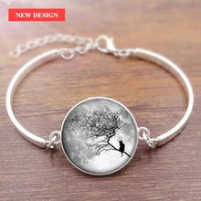 Load image into Gallery viewer, Cat Star Under The Glass Charm Bracelet Convex Plane Photo Handmade Jewelry For Woman And Man Accessories