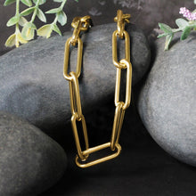 Load image into Gallery viewer, 14k Yellow Gold Rounded Paperclip Chain Necklace