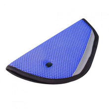 Load image into Gallery viewer, Child Seat Belt Adjustment Holder Car Anti-Neck Neck Baby Shoulder Cover Seat Belt Car Safe Seat Belt Cover Soft Adjustable Children Safety Belt Fixer Triangle Anti-ledge For Child Neck Protection Belts Seat Positioner Child Seatbelt for Kids Safety