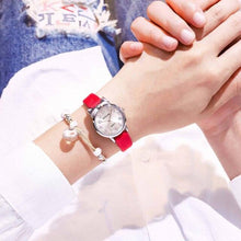 Load image into Gallery viewer, Children Quartz Watch Fashion Student Watch Analog Watch Leather Strap Quartz Watch Children Set Bracelet Watch Leather Band Luxury Quartz Watches Elegant Design For Womens