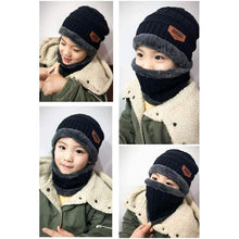 Load image into Gallery viewer, Children's Winter Hat and Scarf Set