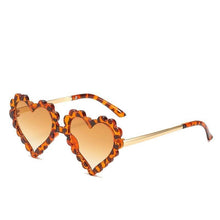 Load image into Gallery viewer, Classic Children's Fashionable Cute Heart-Shaped Sunglasses Designer Personalized Flower Love Baby Sunglasses Block 90% Of UVB and UVA Rays over sized heart shaped sunglasses