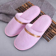 Load image into Gallery viewer, Classic Comfy Plush Slippers Star Thickening Antiskid Hotel Guest Room Home Slip On House Slippers For Women Indoor Outdoor Women's Bedroom Slippers Warm Soft Unisex Slippers