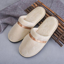 Load image into Gallery viewer, Classic Comfy Plush Slippers Star Thickening Antiskid Hotel Guest Room Home Slip On House Slippers For Women Indoor Outdoor Women's Bedroom Slippers Warm Soft Unisex Slippers