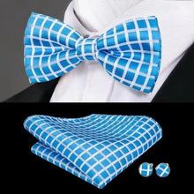 Load image into Gallery viewer, Classic Green Bow Ties Men Silk Butterfly Tie With Pocket Square And Cufflinks Set For Men Elegant Design Wedding Party Bowties Solid Color Gentleman Bow Tie And Pocket Square Cufflink Set