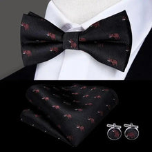 Load image into Gallery viewer, Classic Green Bow Ties Men Silk Butterfly Tie With Pocket Square And Cufflinks Set For Men Elegant Design Wedding Party Bowties Solid Color Gentleman Bow Tie And Pocket Square Cufflink Set