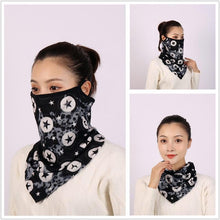 Load image into Gallery viewer, Cotton Women Mask Scarf Face Mascarillas Wraps Floral Print Lady Warm Neck Scarves Foulard Bandana Reusable Outdoor Riding Masks Scarf Neck Gaiter Headwear Headband Head Wrap Scarf Mask Neck Ear Warmers Headbands Perfect Bandana
