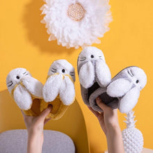 Load image into Gallery viewer, Couples Home Slippers Warm Cute Womans Mens Slipper Winter Shoes New Fashion Casual Fur Plush Slides Winter Slippers For Women House Slippers Fluffy Soft Comfy Fuzzy Slippers Faux Fur Plush Anti-Skid Slippers