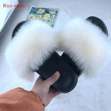 Load image into Gallery viewer, Cute Fluffy Ladies Indoor Warm Slippers Furry Luxury Flip Flops Women's Fashion Flat Soft Flip Flops